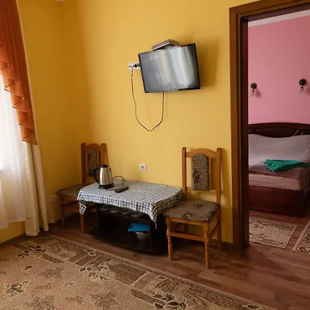 Hotel валерія *